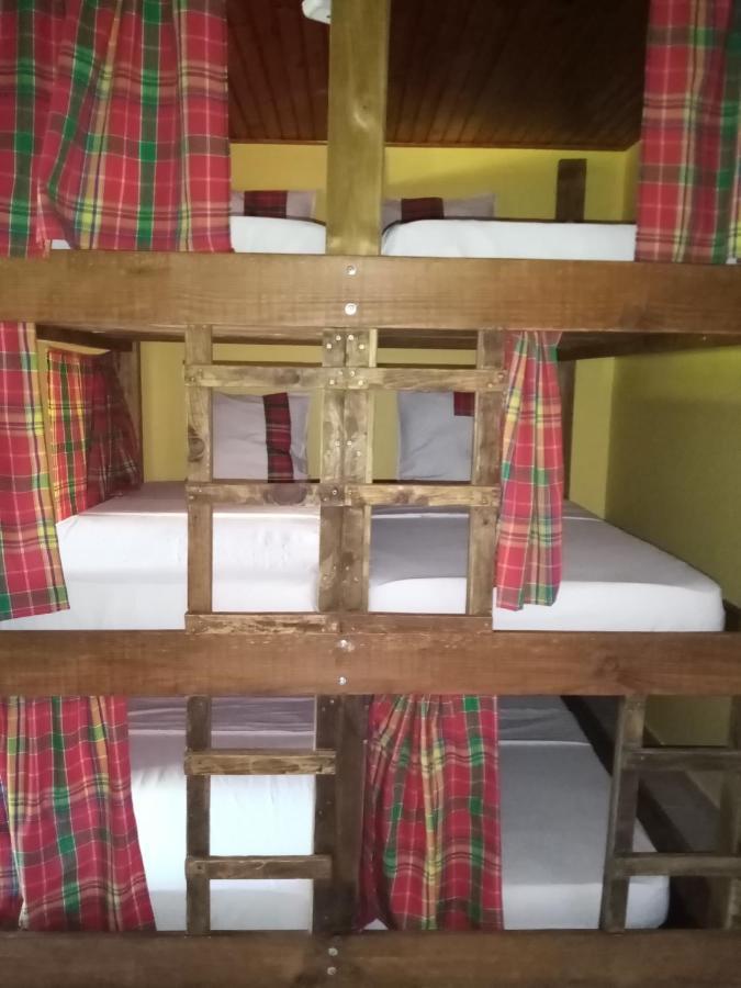 Martinique Hostel Sainte-Luce Eksteriør billede